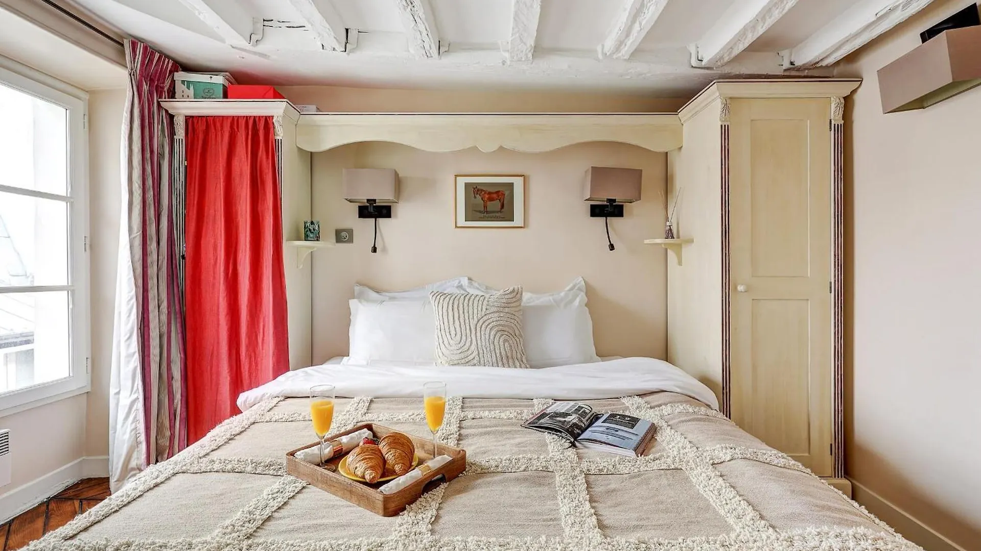 Pompidou & Louvre - 1Br - Cityapartmentstay Paris France
