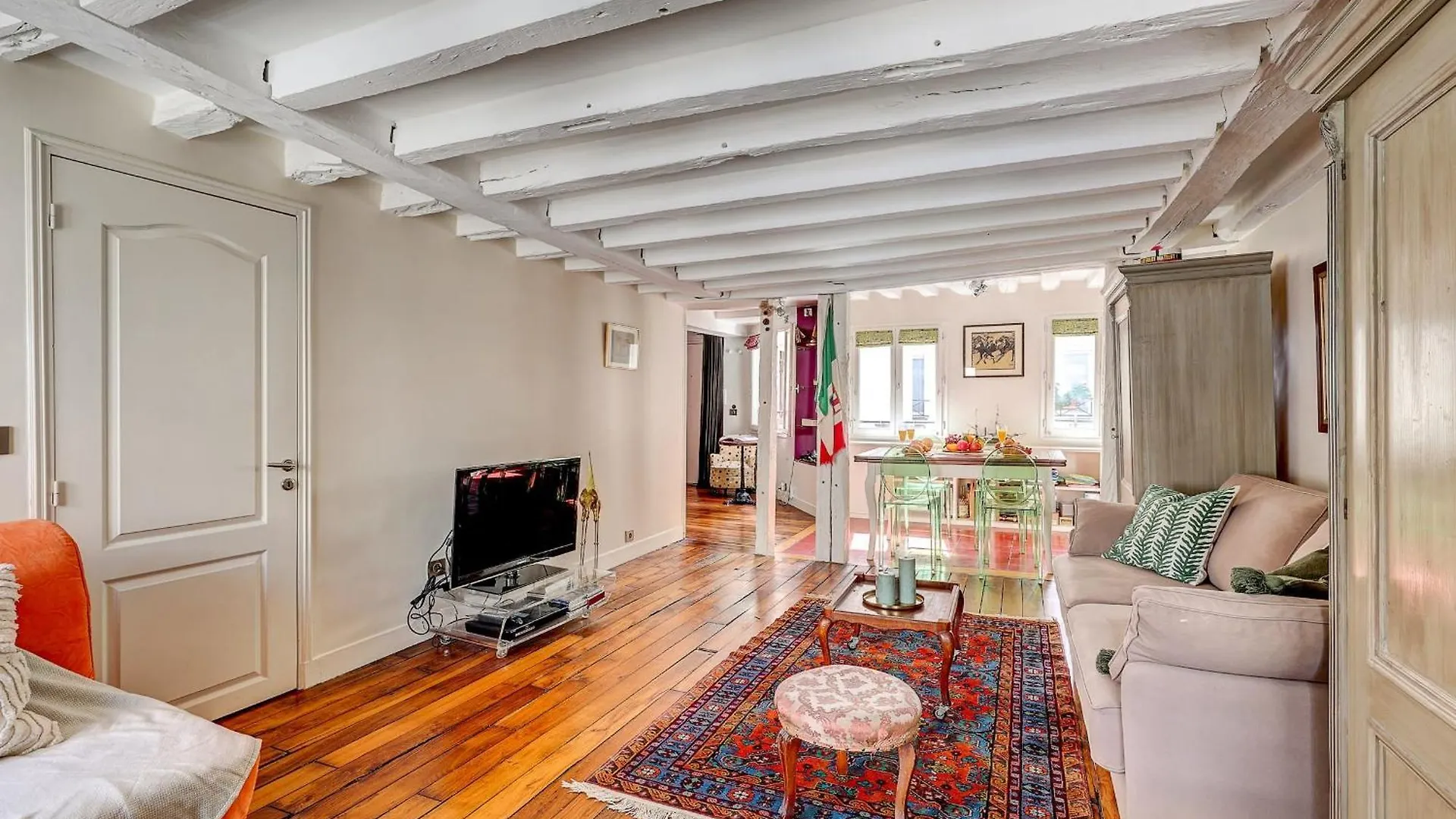 Pompidou & Louvre - 1Br - Cityapartmentstay Paris 0*,  France