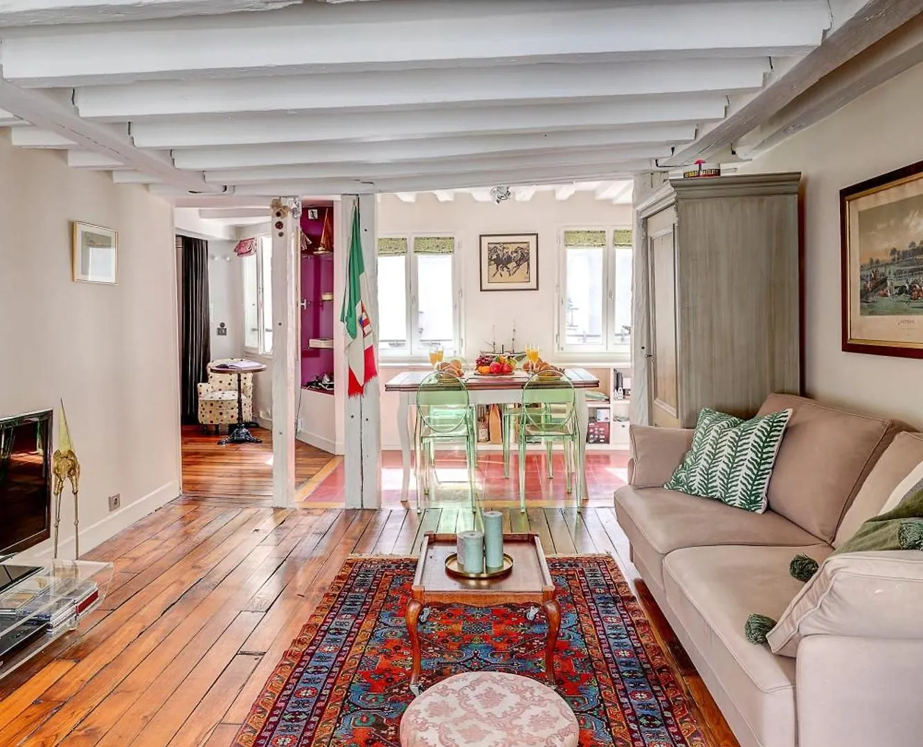 Pompidou & Louvre - 1Br - Cityapartmentstay Paris